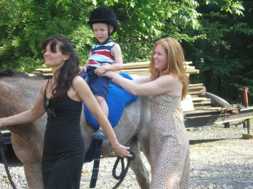 Memorial_day_pony_ride